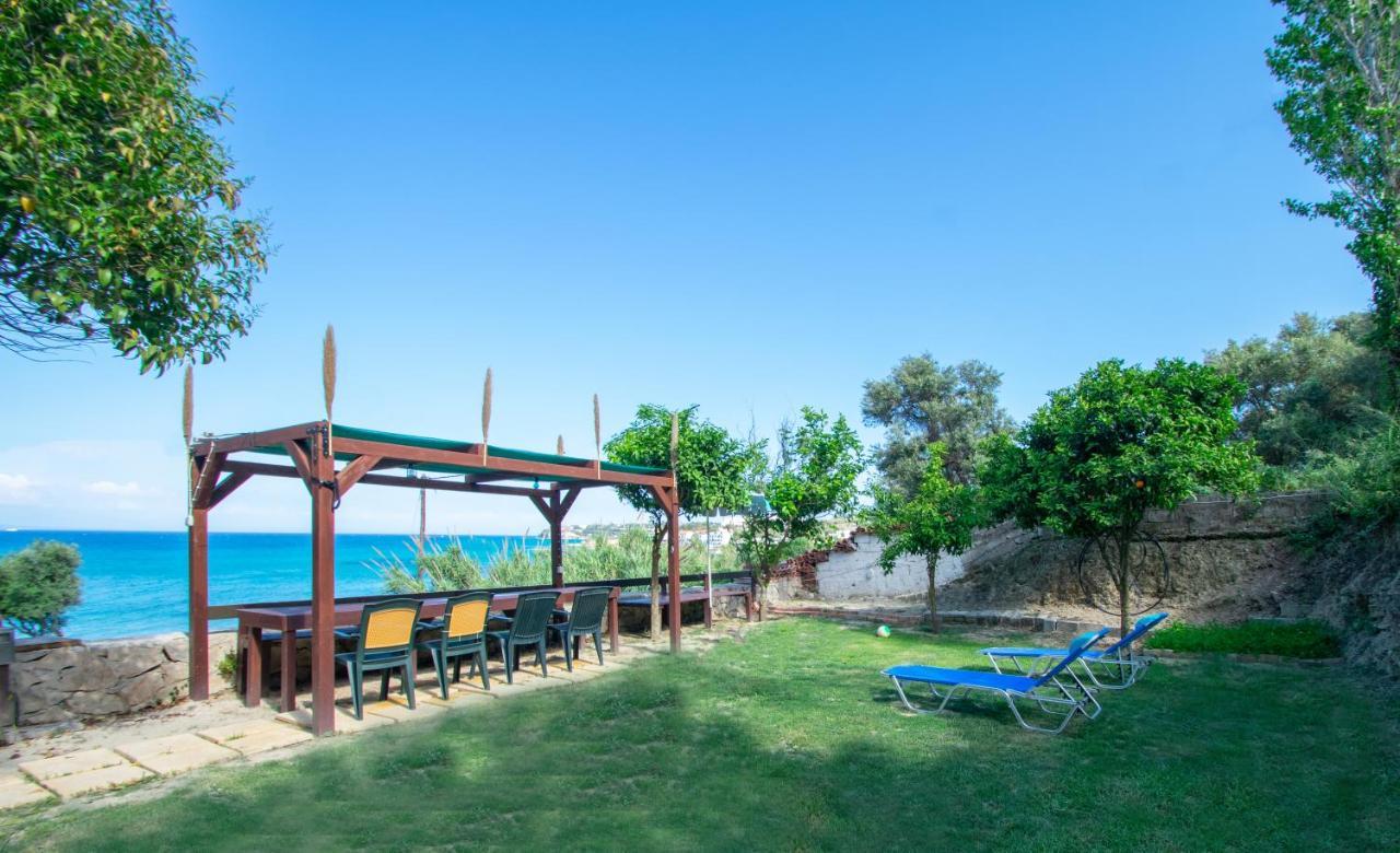 Paradiso Del Mare On The Beach By "Elite" Plános 外观 照片