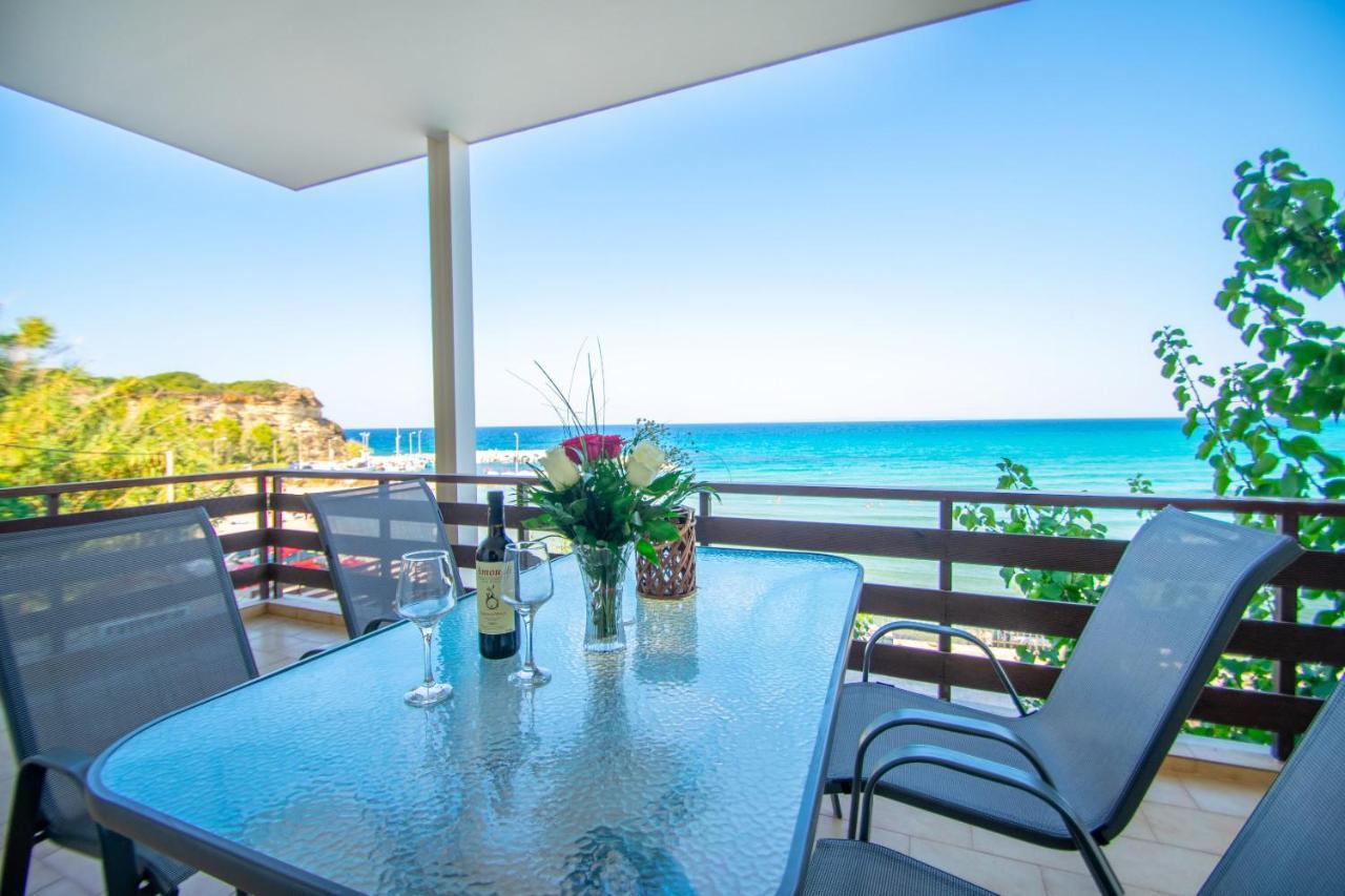 Paradiso Del Mare On The Beach By "Elite" Plános 外观 照片