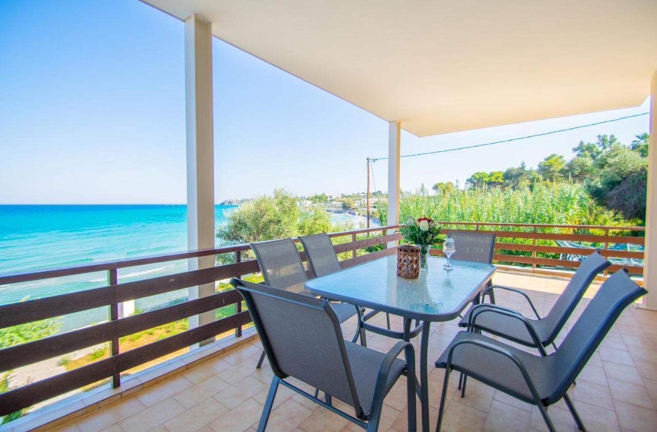 Paradiso Del Mare On The Beach By "Elite" Plános 外观 照片